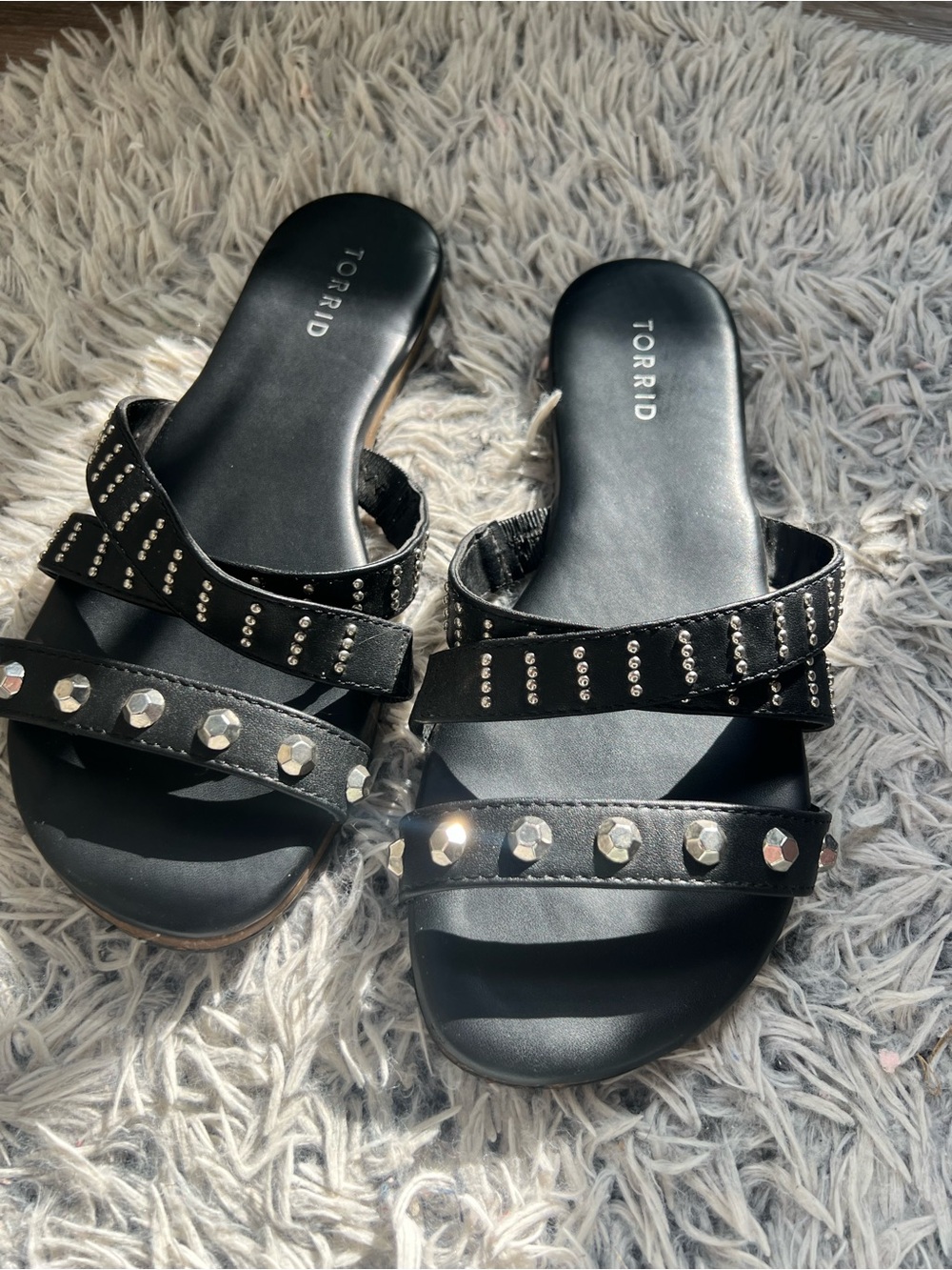9w NEW torrid Black Studded Double-Strap Slide Sandals with stud Accents